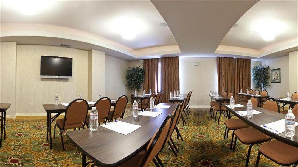 Holiday Inn Express Porterville, An Ihg Hotel מראה חיצוני תמונה